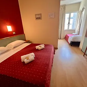 2* Hotel Tina