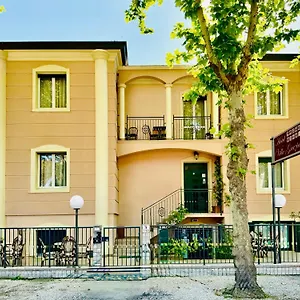  Hotel Grazia
